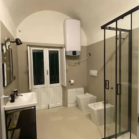 Apartman Centro Elegante E Moderno Con Parcheggio